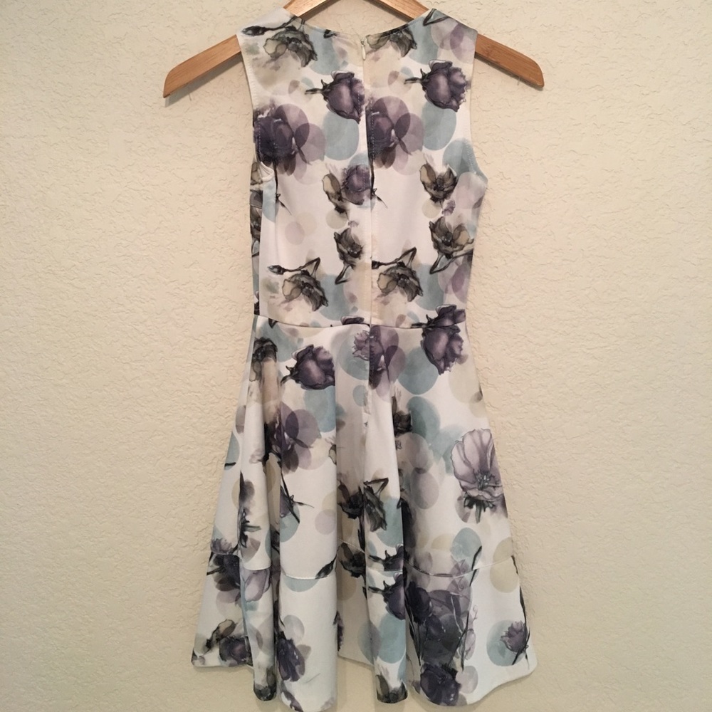 Flowery Dress - Picture 2 of 3